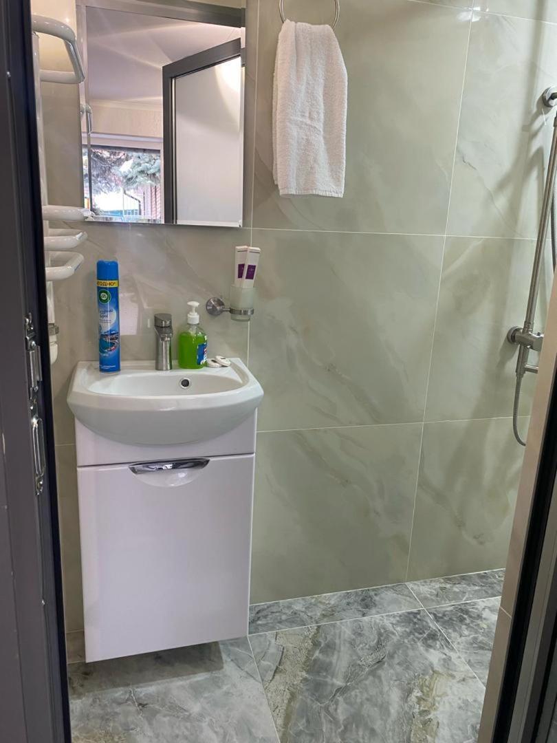 Гостевой Дом Шумкар Азия Guest House Shumkar Asia Bişkek Dış mekan fotoğraf
