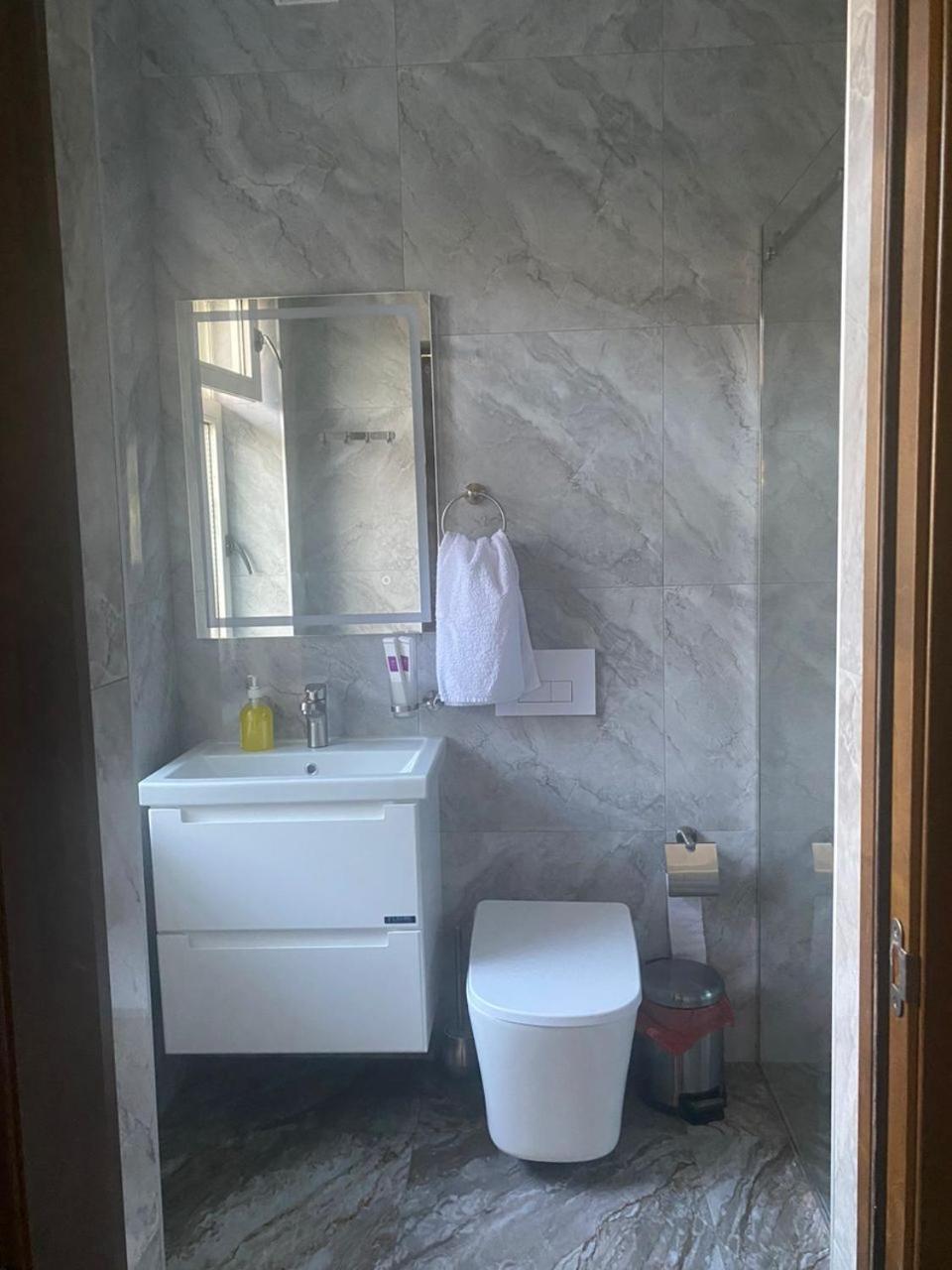 Гостевой Дом Шумкар Азия Guest House Shumkar Asia Bişkek Dış mekan fotoğraf